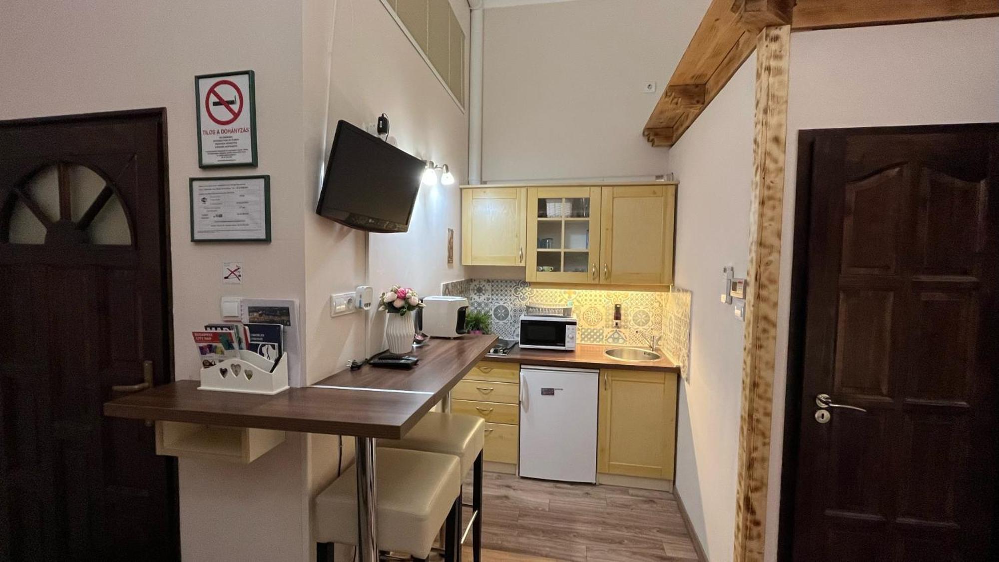 Mirage Apartments Vaci Street Budapest Bilik gambar