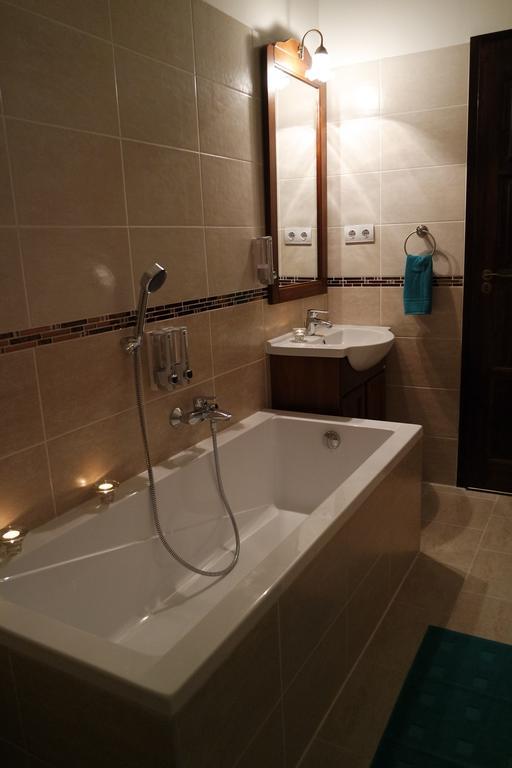 Mirage Apartments Vaci Street Budapest Bilik gambar
